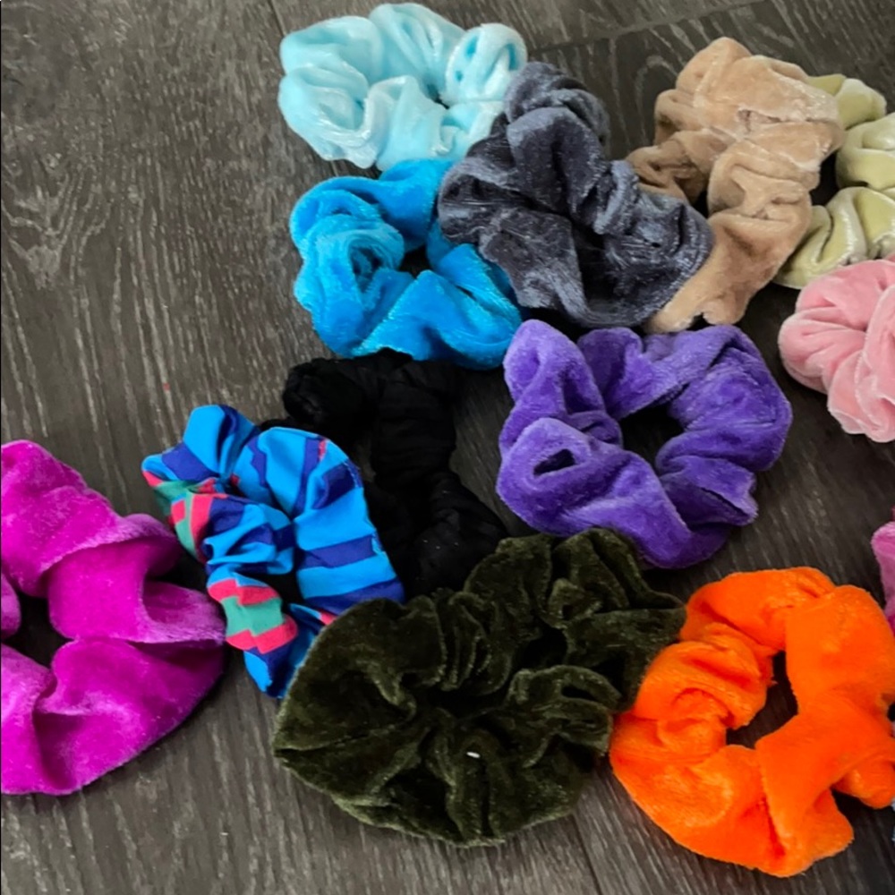 Scrunchie bundle! - Picture 2 of 4